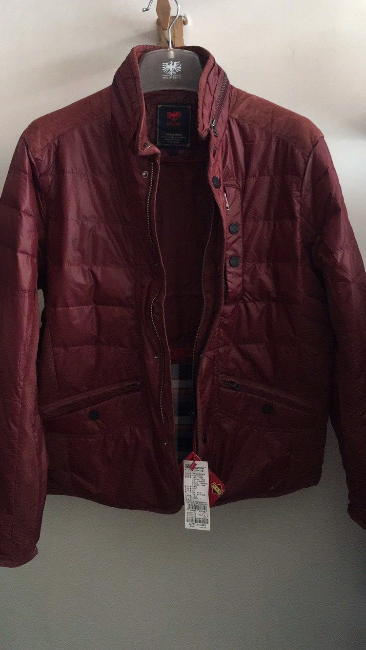 威鹏反季羽绒服男短款立领保暖加厚暗红色男士羽绒337512