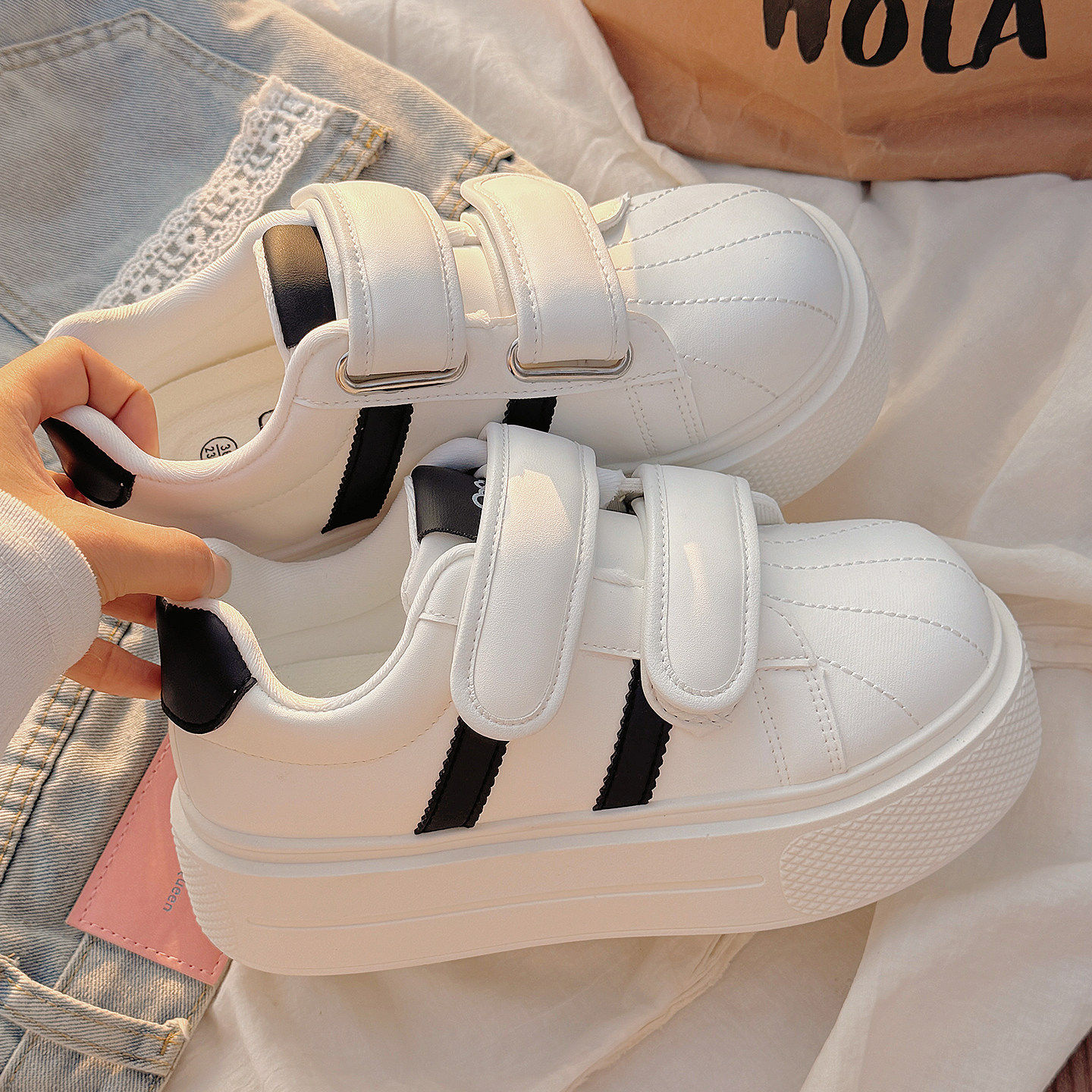 女鞋2026新款今年流行爆款魔术贴小白鞋女百搭休闲鞋板鞋厚底增高