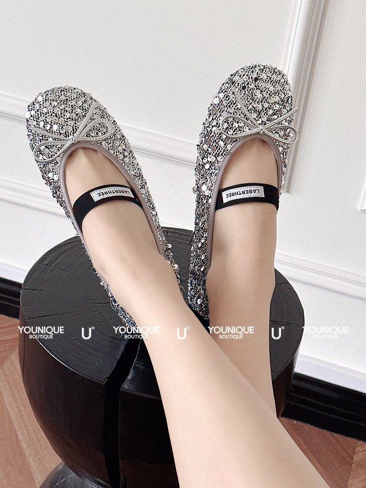LABER THREE 신제품 24SS 라운드 토 스팽글 보우 레이스 업 발레 슈즈 YOUNIQUE BUYER STORE