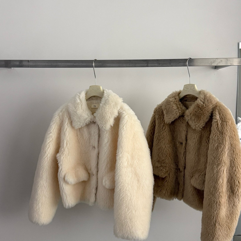 ins小屋-法式复古毛绒翻领短款羊毛外套（含100羊毛）slurp-83856