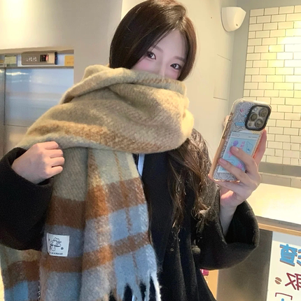 SOLO'S ACC-新款秋冬季送女朋友生日礼物学生ins潮格子披围巾YMG