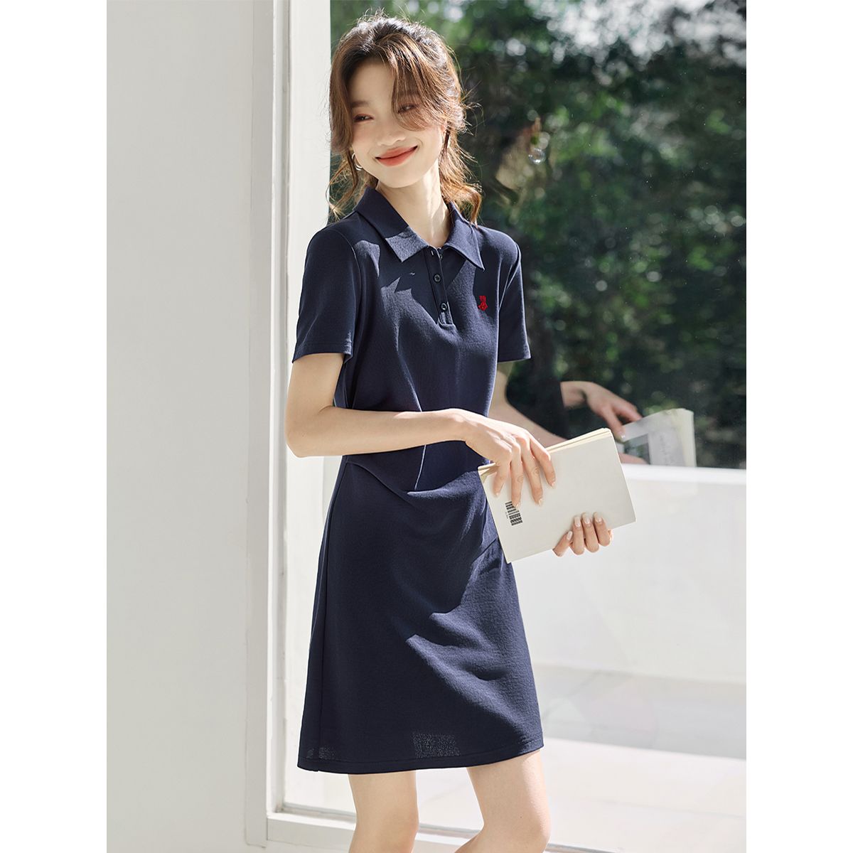 MOHO&MO沫晗依美【学院风polo连衣裙】25夏新款撞色刺绣连衣裙女