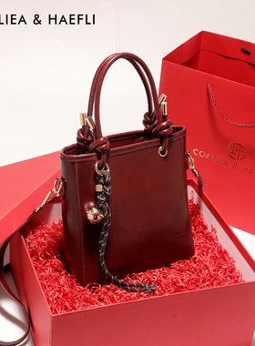 香港品牌红色新娘结婚包包女小众高级感手提包百搭通勤单肩斜挎包