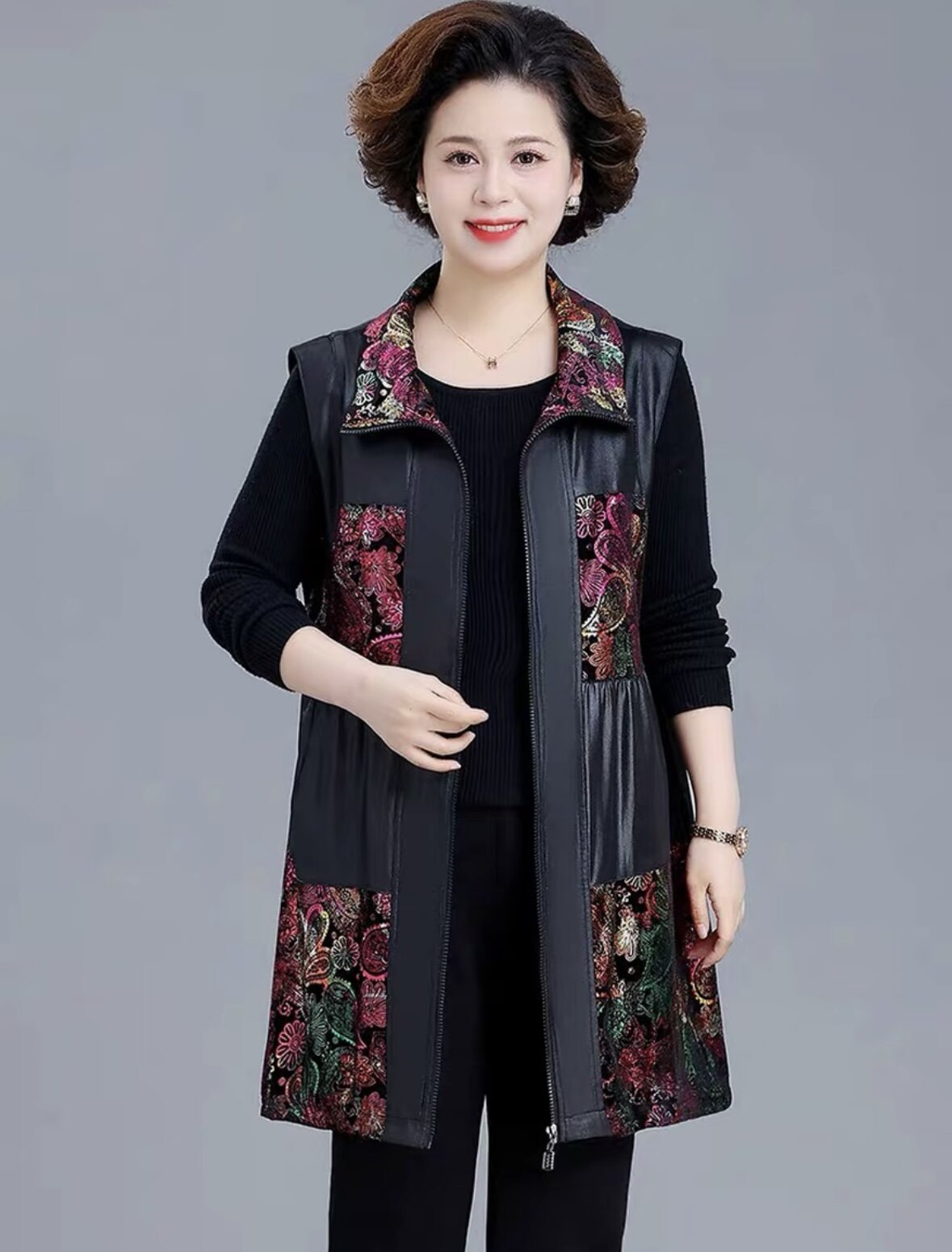 中老年人春秋款马甲外套女妈妈坎肩老人的衣服奶奶背心短款薄外套