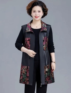 中老年人春秋款马甲外套女妈妈坎肩老人的衣服奶奶背心短款薄外套