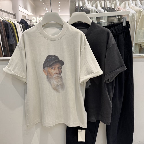 2026夏季新款美式复古肖像印花街头感短袖T恤男时尚百搭痞帅半袖t