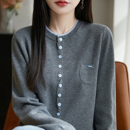 桑蚕丝拼色精纺羊毛开衫女圆领长袖排扣针织毛衣宽松带兜外套上衣