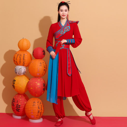 红色中国风女威风锣鼓队演出服