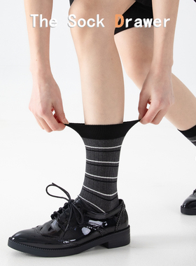 这也太好看了叭！配勃肯！深灰色yyds~~细条纹真的显腿细耶无骨袜