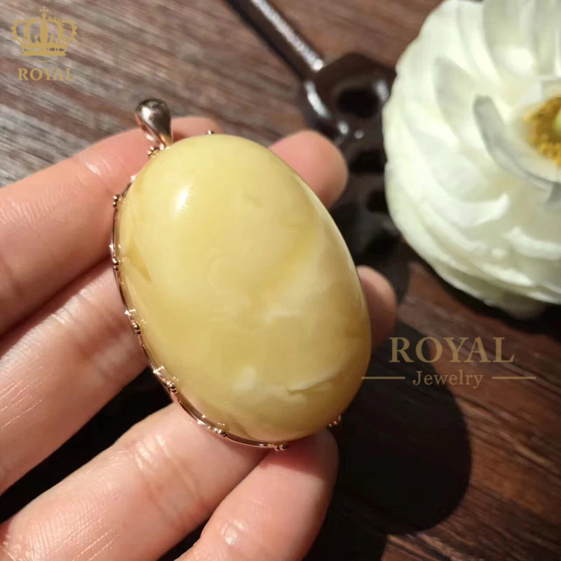 ROYAL珠宝蜜蜡吊坠毛衣链