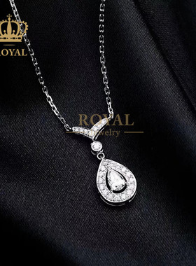 珠宝水滴送女友节日钻石项链