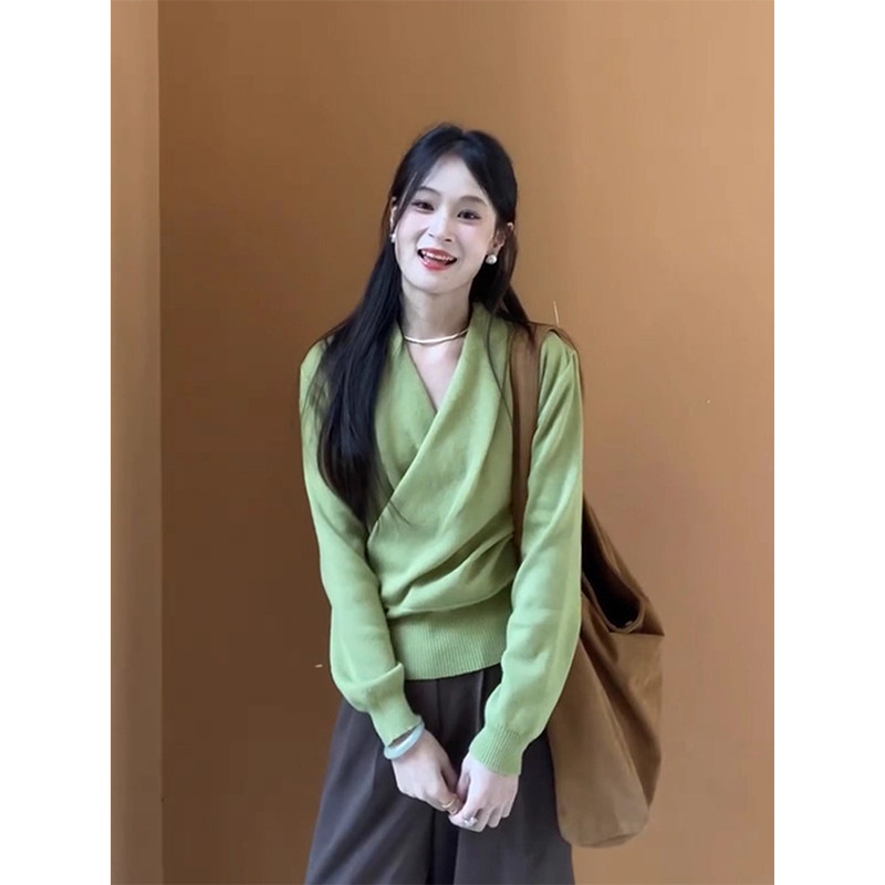 长袖设计感绝美内搭软糯针织毛衣