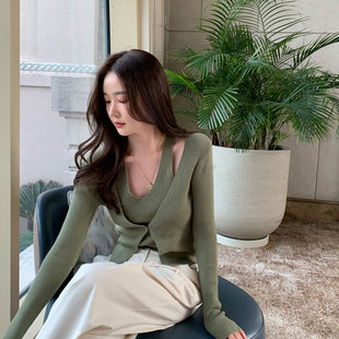 法式高级感洋气气质长袖V领短款针织开衫上衣吊带背心两件套女潮