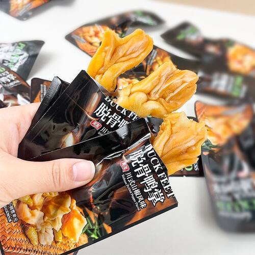有友脱骨鸭掌川式酸辣山椒小包