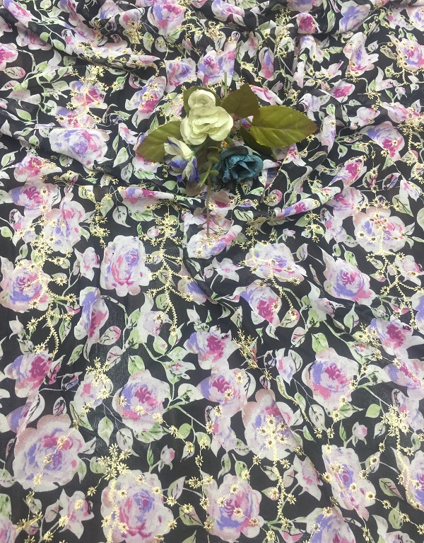 厂家直销新款古风雪纺印花刺绣 蕾丝花边面料 黑玫瑰打孔绣布料