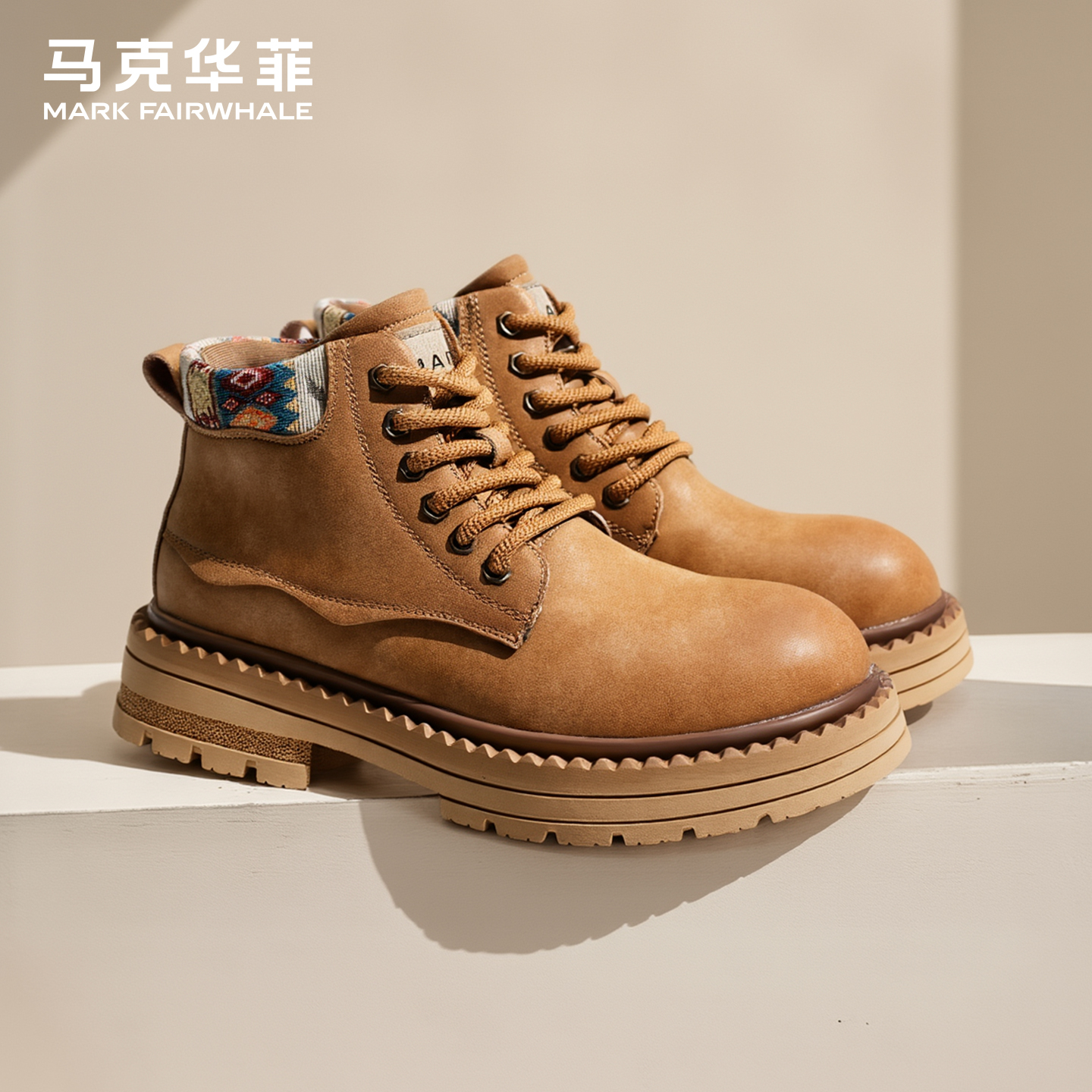 马克华菲户外马丁靴秋季大黄靴子