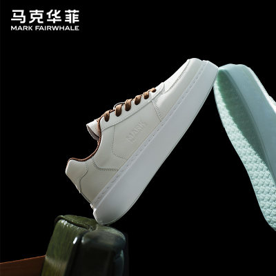 马克华菲透气休闲板鞋小白鞋