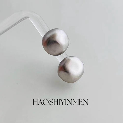 设计师款S925通体纯银拉丝磨砂圆球耳钉女通勤高级感气质简约耳钉