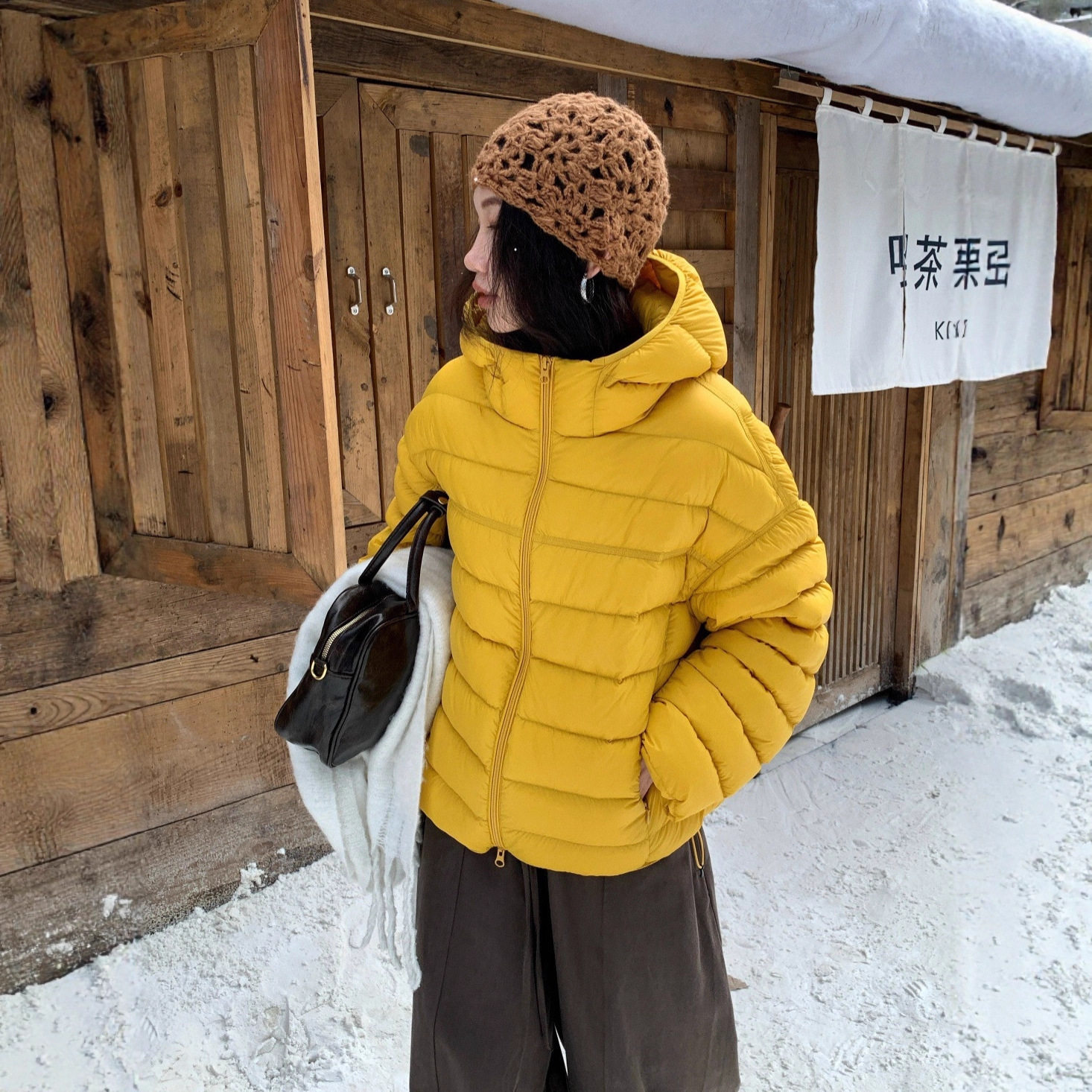 大帽子排骨新款白鸭绒时尚宽松连帽简约云感羽绒服外套