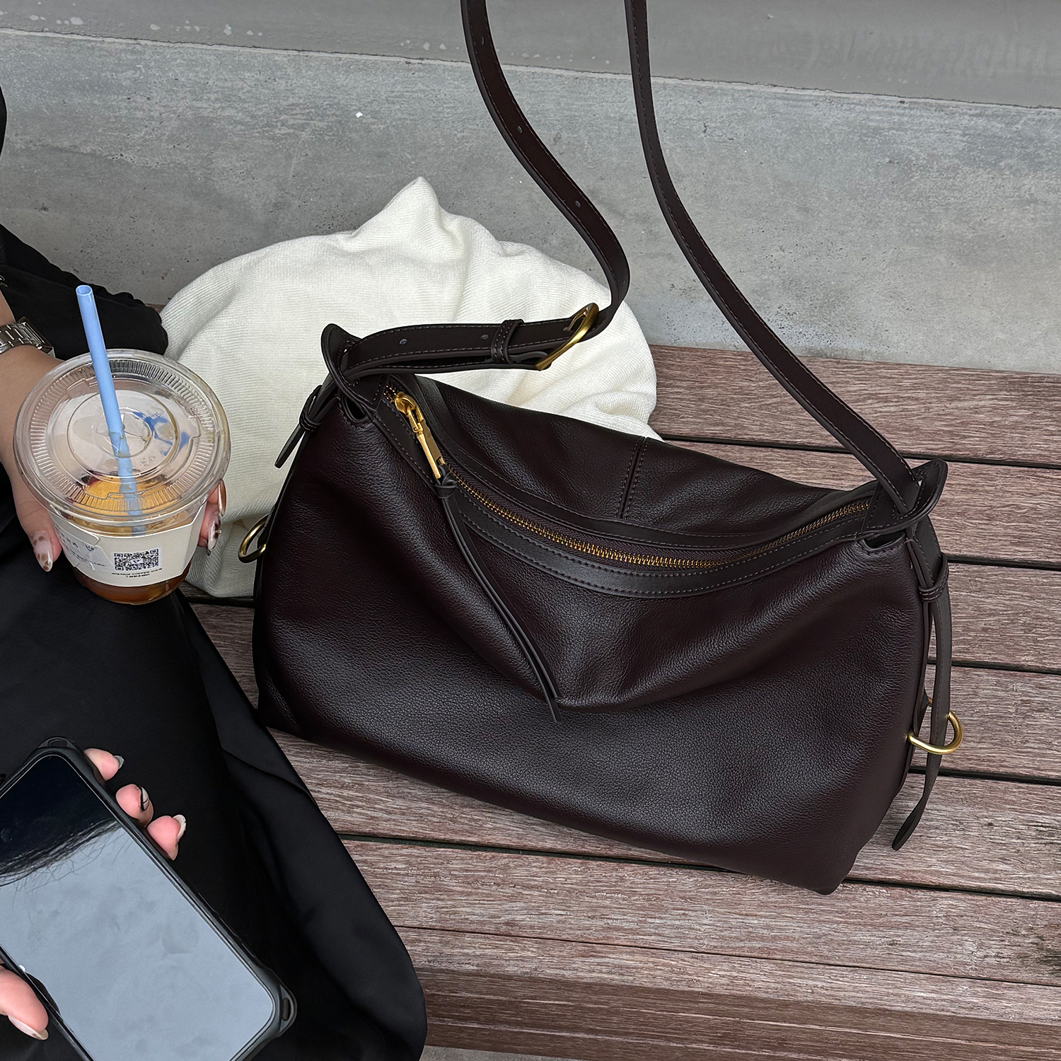 头层牛皮复古月牙包hobo腋下包