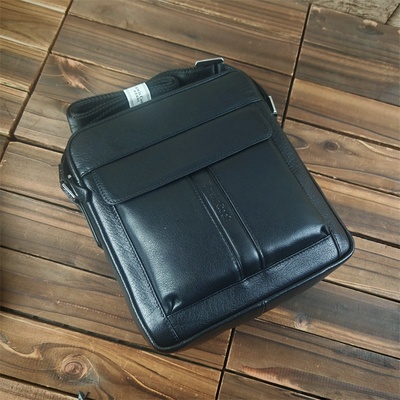 工厂男士真皮单肩斜挎男背包外贸尾货库存清仓处理头层牛皮男包