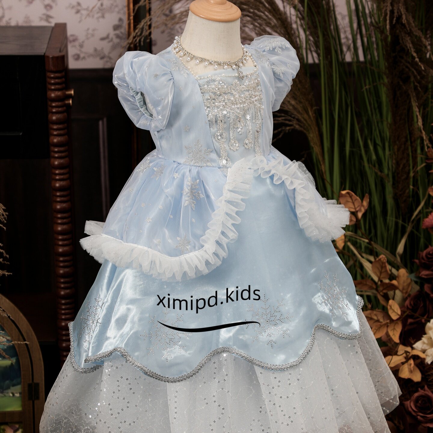 冰雪女王艾莎公主裙女童新款宫廷风蓝色蓬蓬裙儿童生日礼服连衣裙