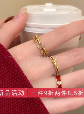 红色滴釉小马开口戒指女款小众独特设计高级感食指戒金色铜钱指环