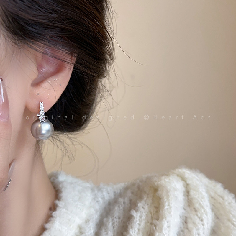 气质珍珠新款时尚耳饰品