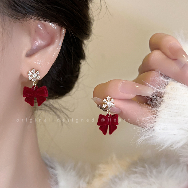 秋冬植绒雪花蝴蝶结耳环