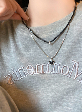 甜酷黑色皮绳星星项链女高级感双层叠戴锁骨链配饰2025新款卫衣链