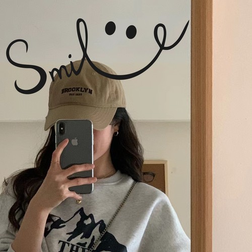 Smile治愈系笑脸家居装饰贴纸 适用于穿衣镜电瓶车玻璃门窗户装饰