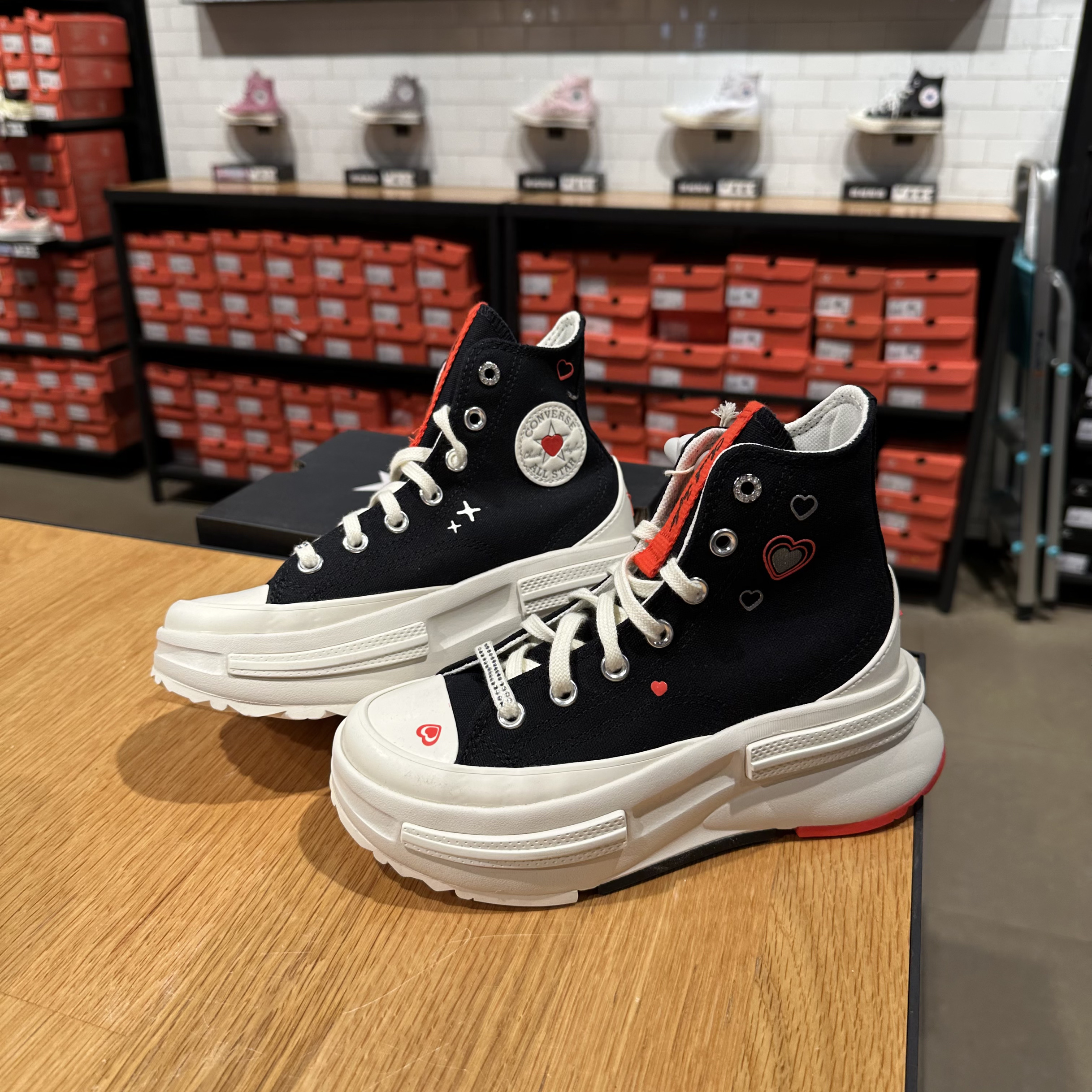 converse龙年匡威runstar legacy黑色爱心夹心厚底帆布鞋A09112c