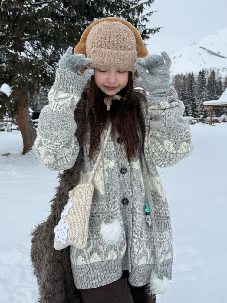 Lazy Style V-Neck Sweater Cardigan for Women, New Autumn and Winter Style, Puppy Jacquard Knitted Jacket, Retro Loose Thickeneded Top