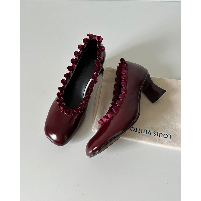 法式优雅浅口花边一脚蹬单鞋