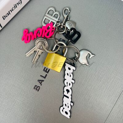 巴黎B家复古rodeo锁包包挂件