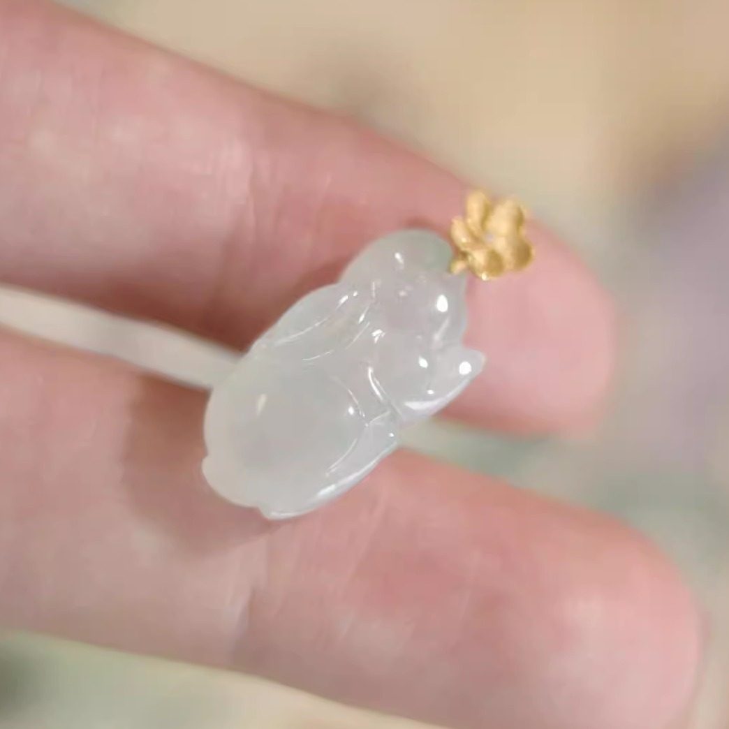 “钱兔无量”天然翡翠缅甸A货国风小兔子18k黄金吊坠项链锁骨链,珠宝/钻石/翡翠,颈饰,淘宝优惠券,粉丝福利购,淘宝优惠卷