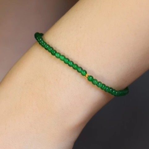 和颜悦色天然珍宝翡翠手串