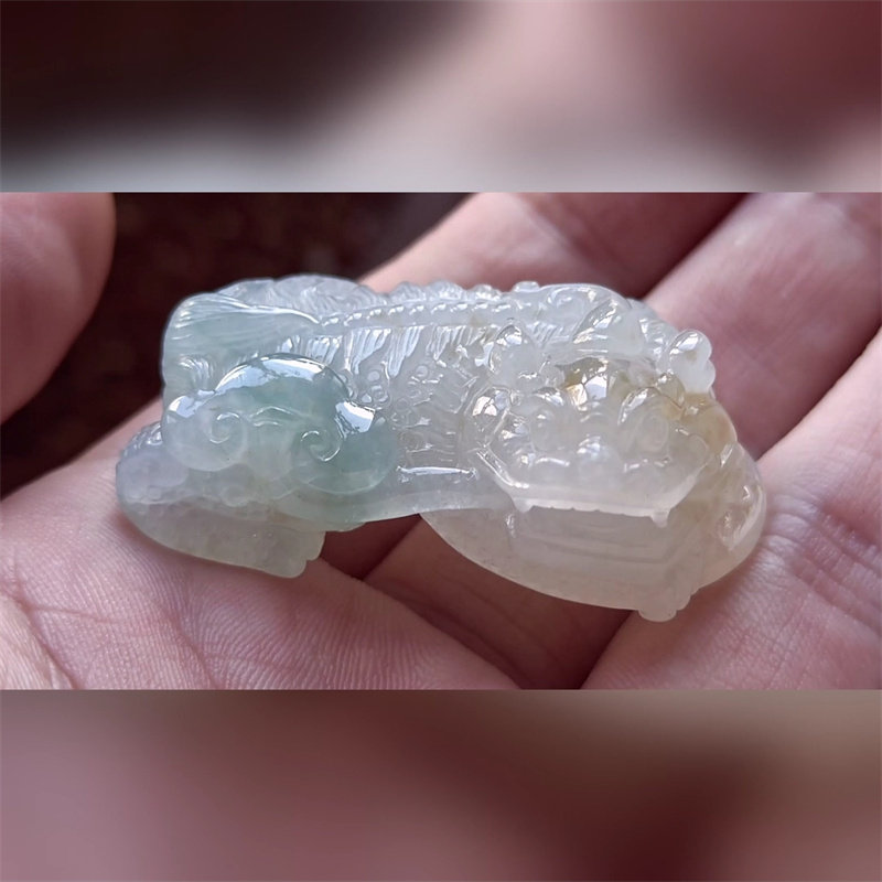 9632翡翠貔貅吊坠男女冰糯种高端玉石器霸王皮丘挂件天然A货