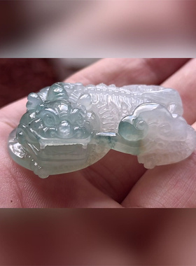 9601翡翠貔貅吊坠男女冰糯种高端玉石器霸王皮丘挂件天然A货