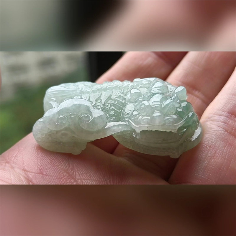 3035翡翠貔貅吊坠男女冰糯种高端玉石器霸王皮丘挂件天然A货
