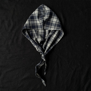 新款户外出游潮流穿搭连帽披肩围巾男女同款格子头巾包头帽子情侣