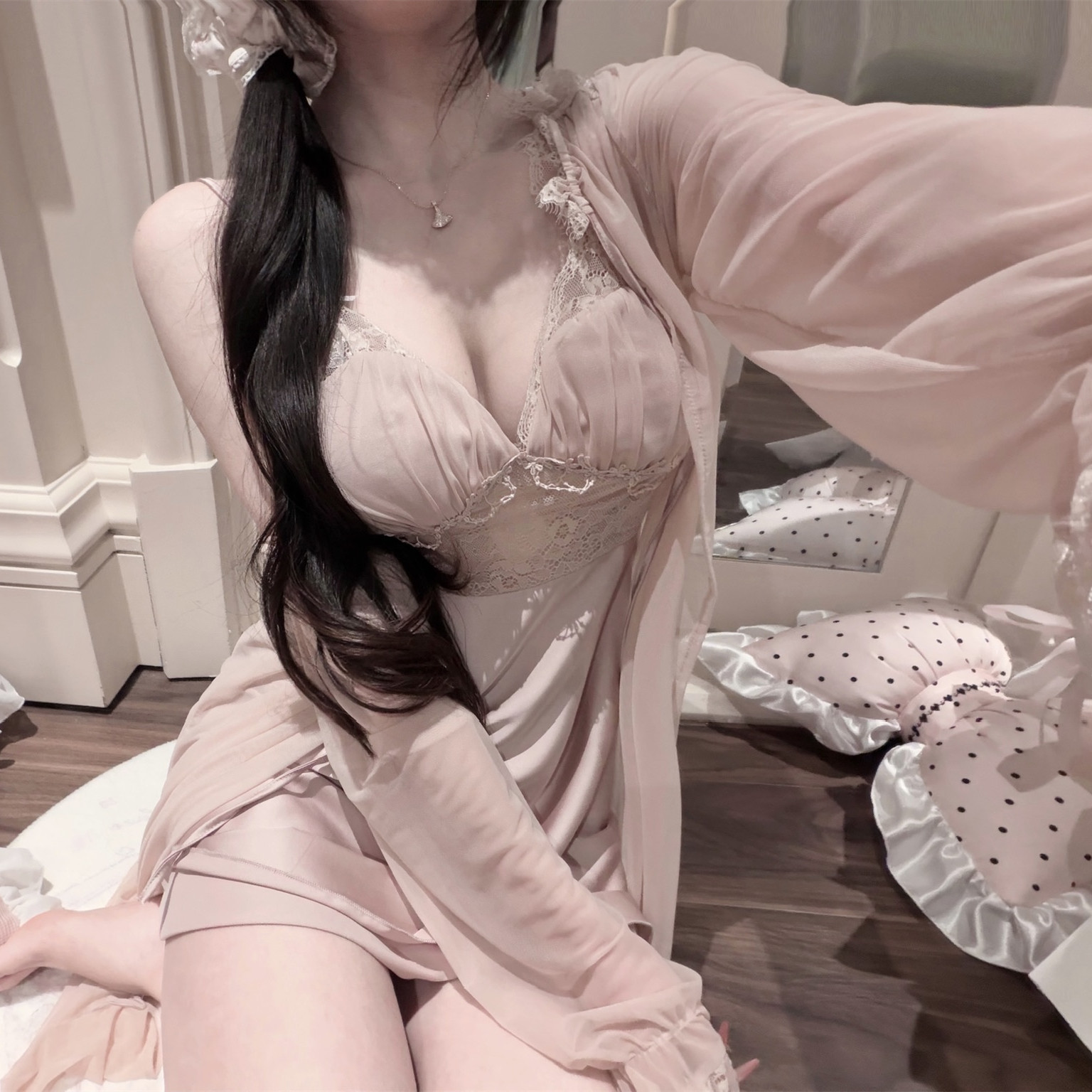 缎面睡裙带胸垫软纱睡袍两件套