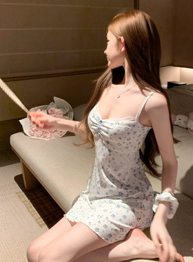 法式性感亲肤莫代尔带胸垫睡裙