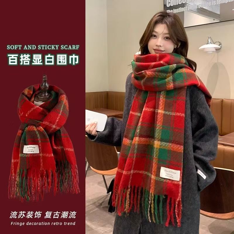 圣诞新年节日氛围格子流苏围巾红色复古女版百搭加厚保暖围脖披肩