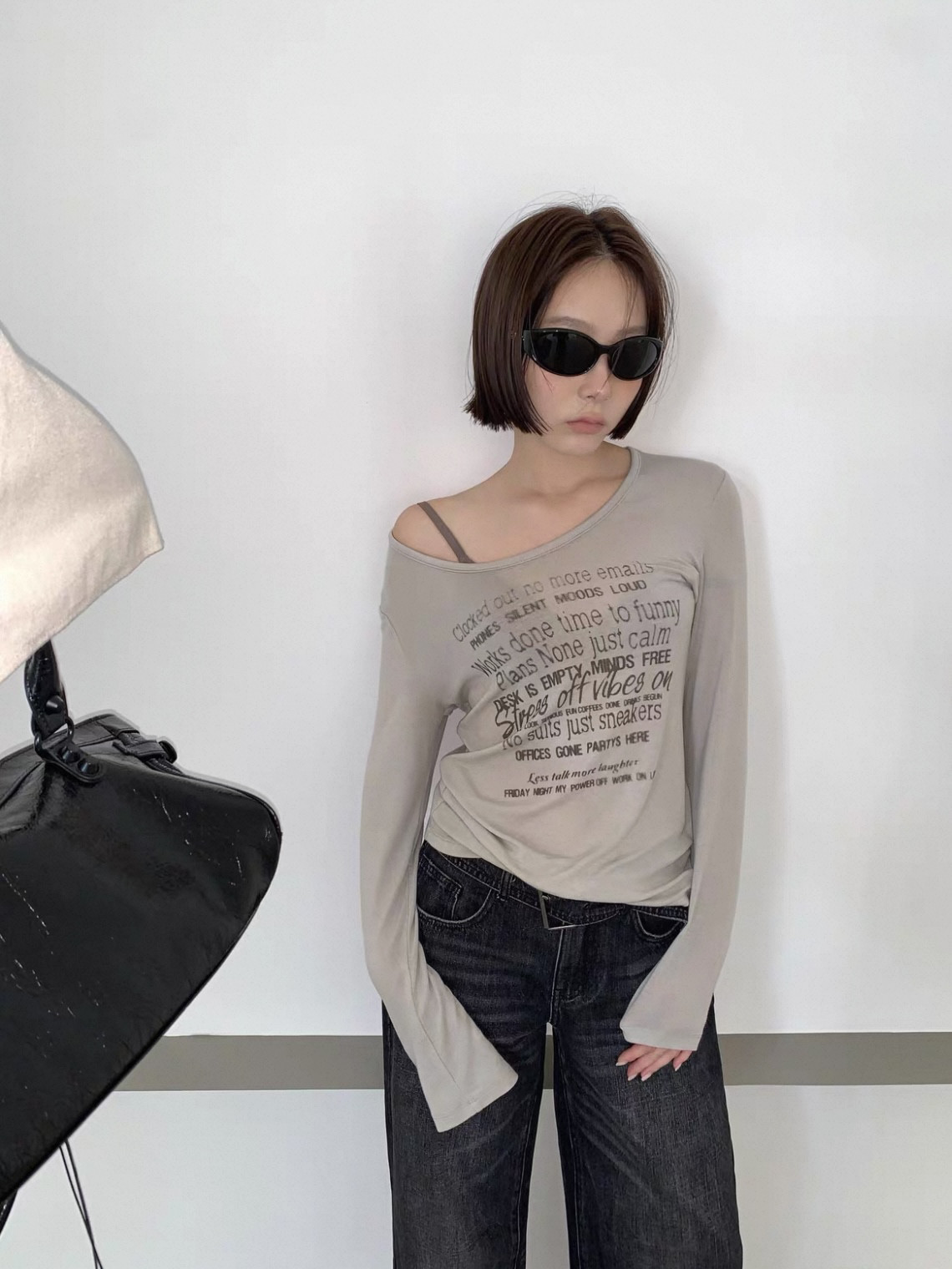 羊毛打底衫女字母印花圆领长袖T恤薄款微透2026春夏季防晒衣7889