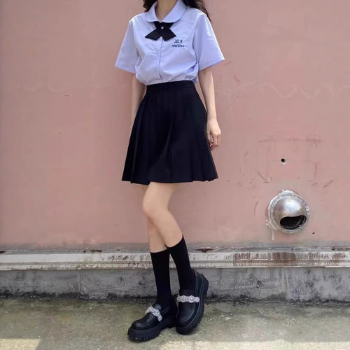 泰国校服学院风淡紫色短袖学生班服jk衬衫女娃娃领上衣百褶裙套装