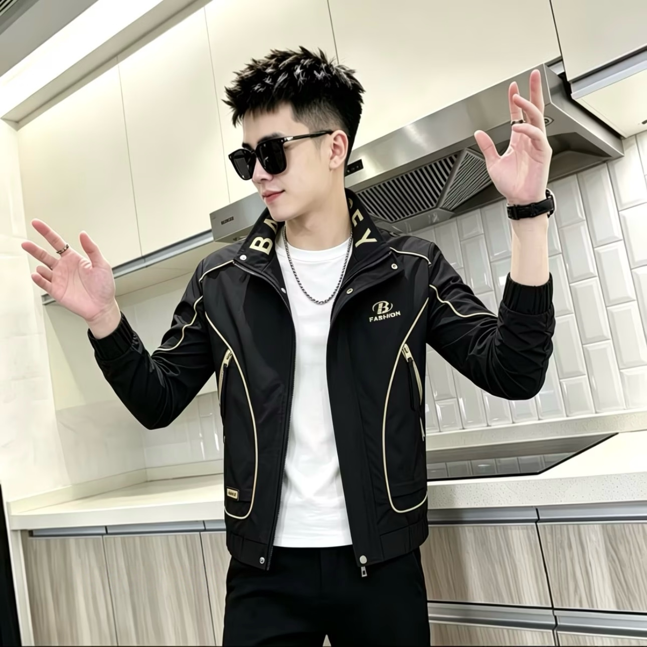 新款气质个性男士百搭春秋休闲韩版修身小众外套时尚潮流夹克帅气