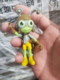 美国亲子动漫网飞剧Beat Bugs摇滚虫虫手办可动拟人昆虫公仔摆件