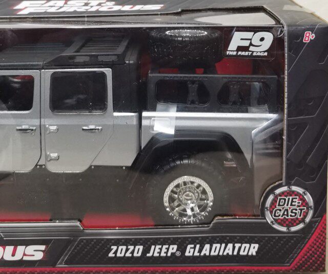 JADA 1:24 吉普 角斗士 Jeep Gladiator 越野车 金属合金汽车模型