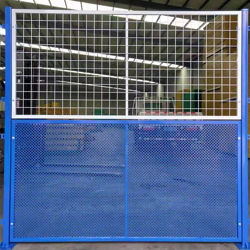 安全隔断厂房防护钢丝网车间护栏网碳冲孔网 隔离围挡低围栏